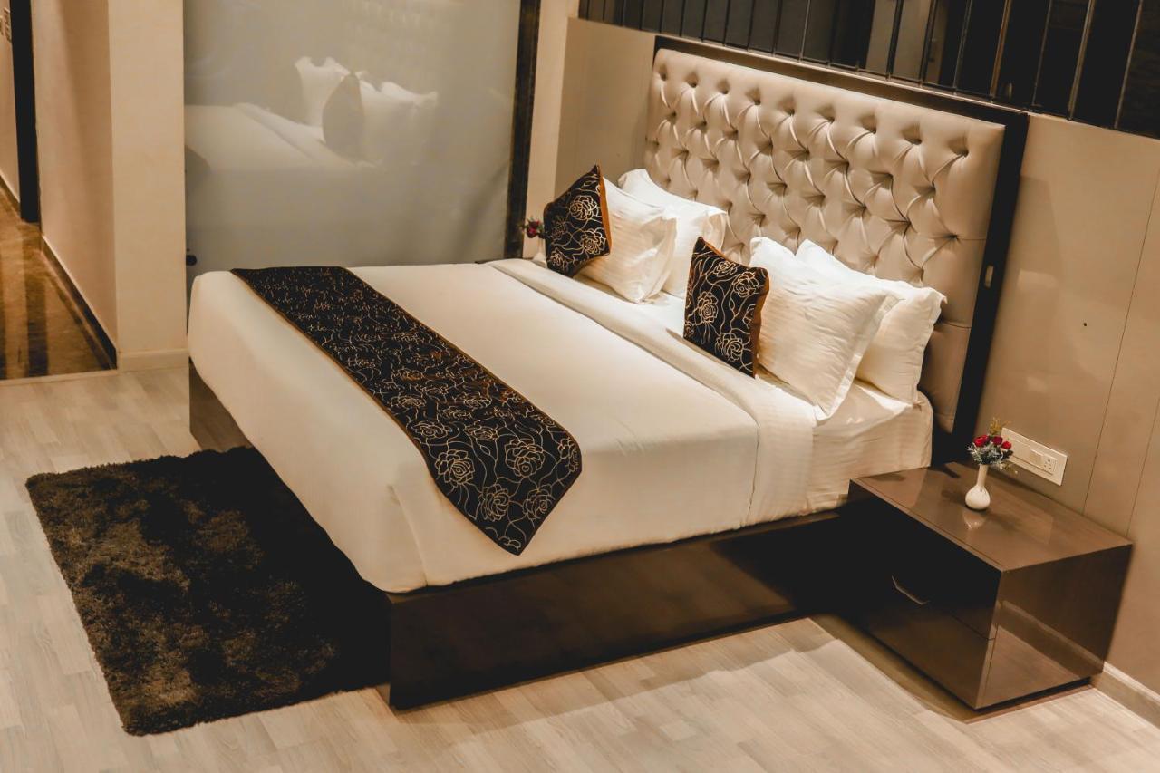 The Orlov Hotel Pānīpat Extérieur photo