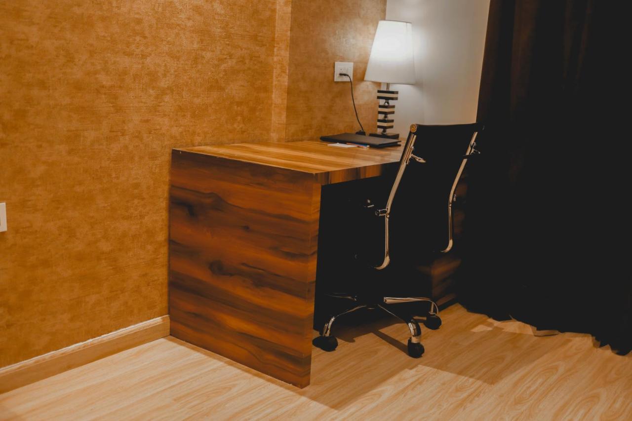 The Orlov Hotel Pānīpat Extérieur photo