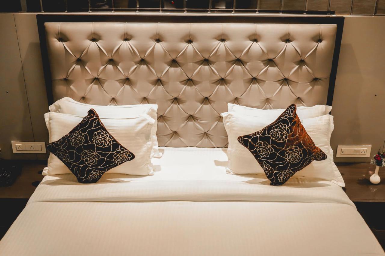 The Orlov Hotel Pānīpat Extérieur photo