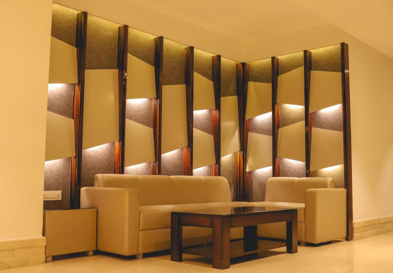 The Orlov Hotel Pānīpat Extérieur photo
